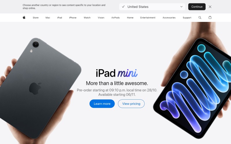 The front page of apple.ae